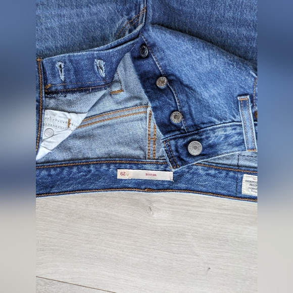Levi’s wedgie straight jeans - Picture 15 of 16